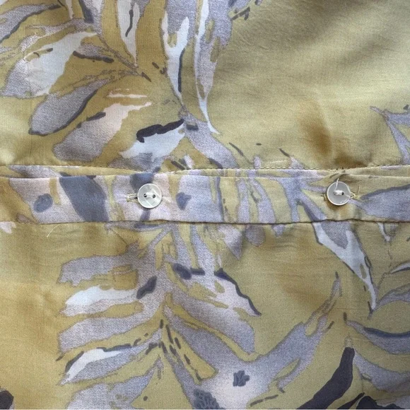 VINTAGE | Floral Ruffle Blouse - Picture 6 of 9